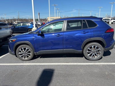 2023 Toyota Corolla Cross XLE 4WD (Natl)