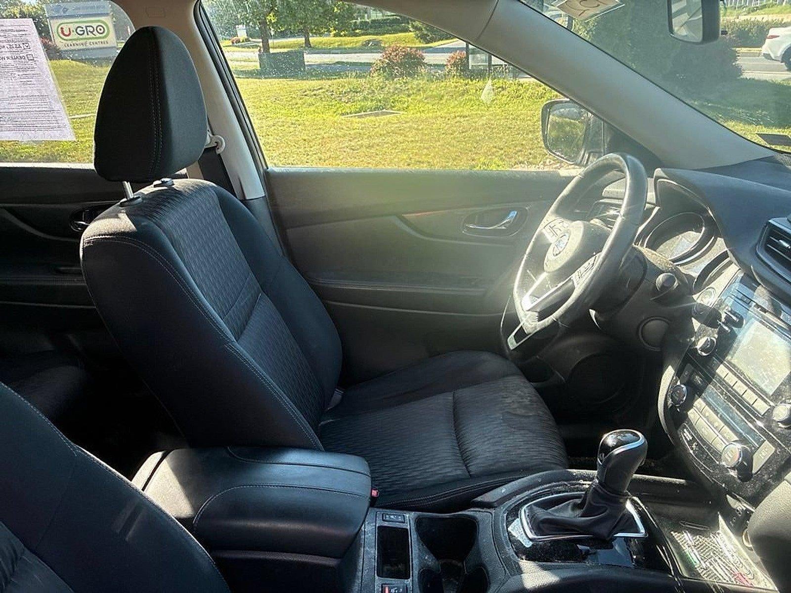 2017 Nissan Rogue AWD SV