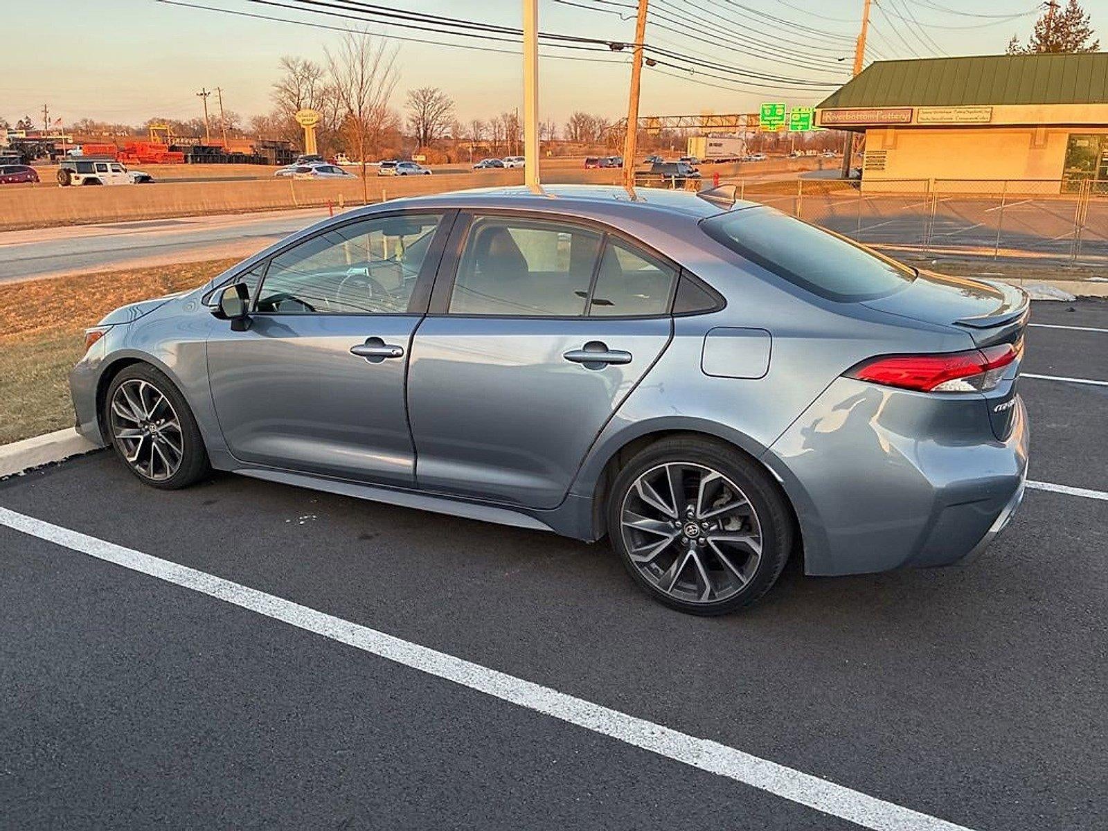 2020 Toyota Corolla SE CVT (Natl)
