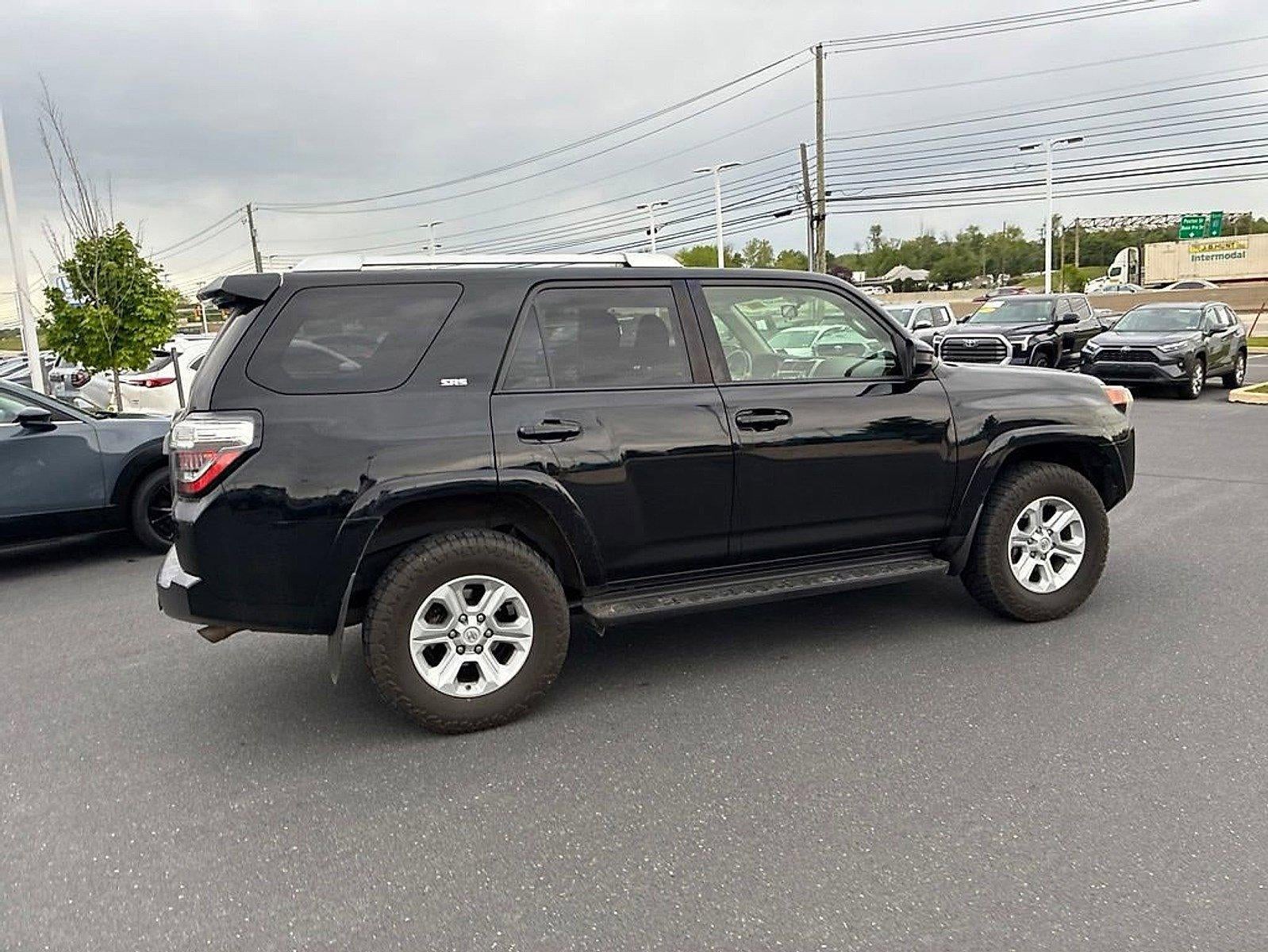 2018 Toyota 4Runner SR5 4WD (GS)