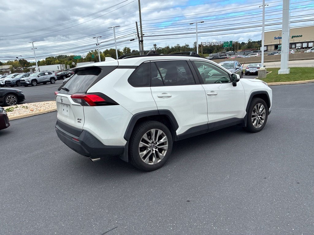 2019 Toyota RAV4 XLE Premium