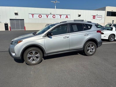 2015 Toyota RAV4 AWD 4dr LE (Natl)