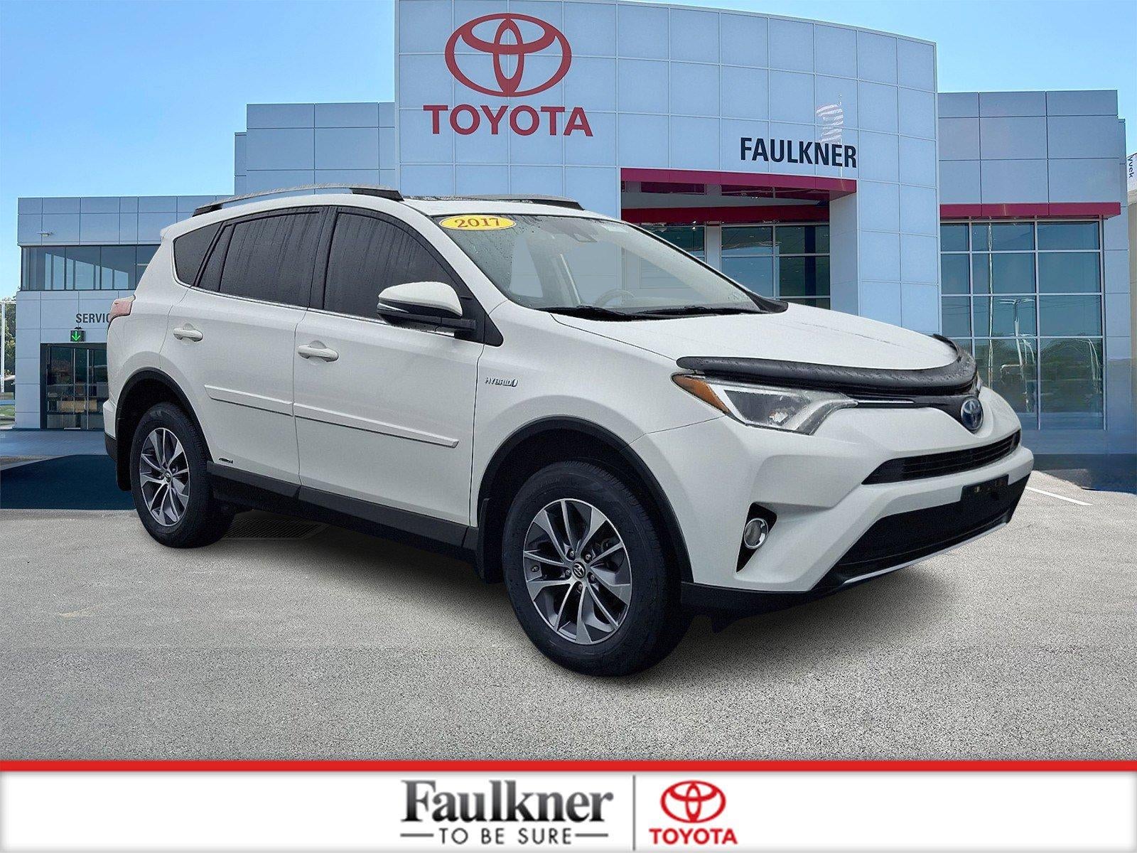 2017 Toyota RAV4 Hybrid XLE AWD (Natl)