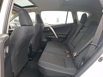 2017 Toyota RAV4 Hybrid XLE AWD (Natl)