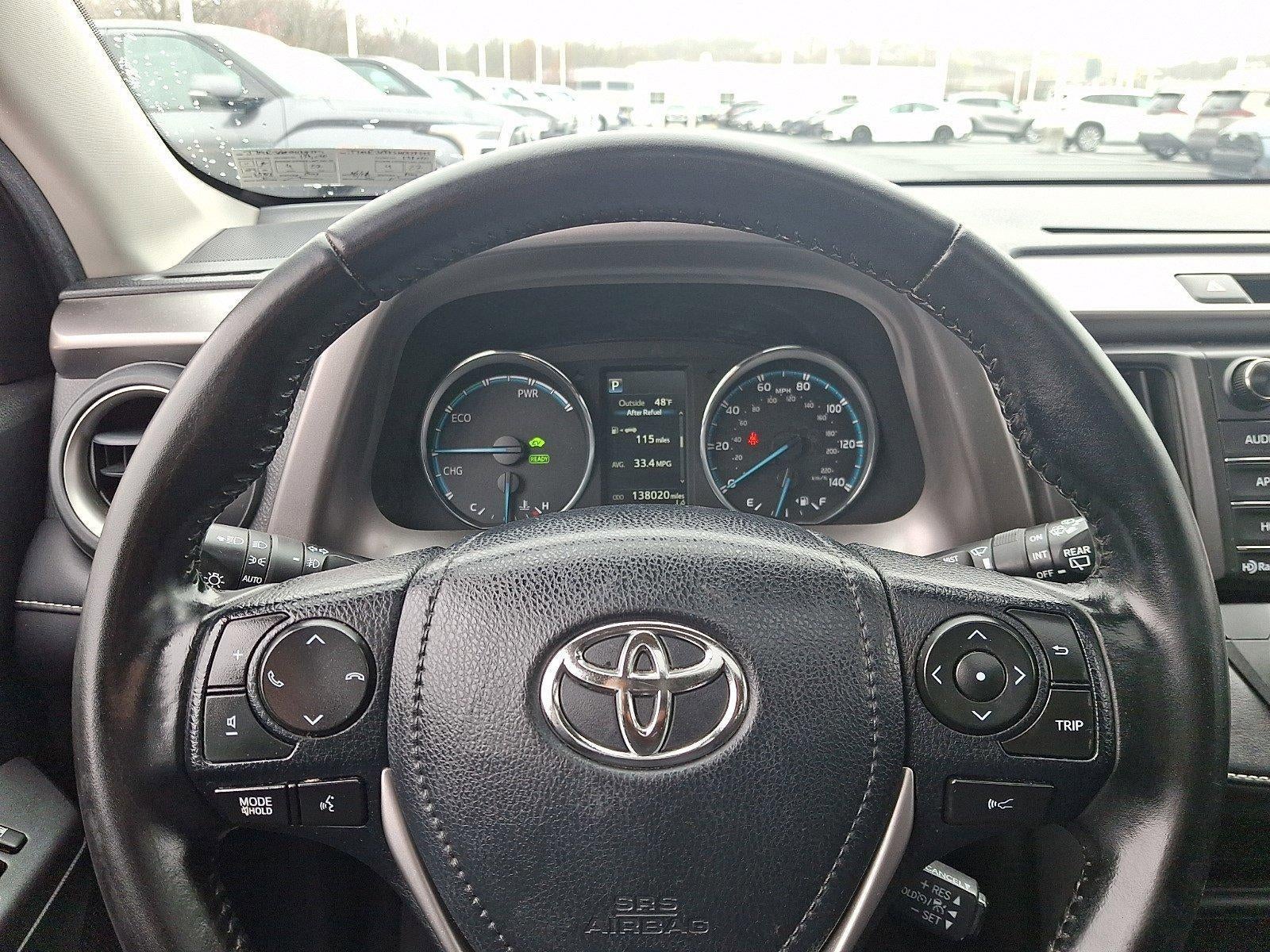 2017 Toyota RAV4 Hybrid XLE AWD (Natl)