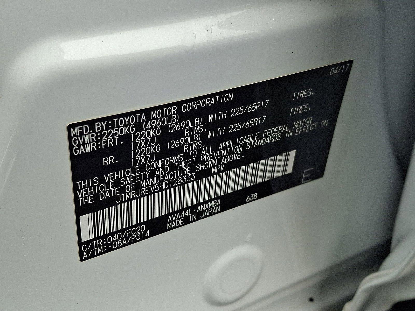 2017 Toyota RAV4 Hybrid XLE AWD (Natl)