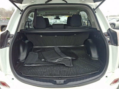 2017 Toyota RAV4 Hybrid XLE AWD (Natl)