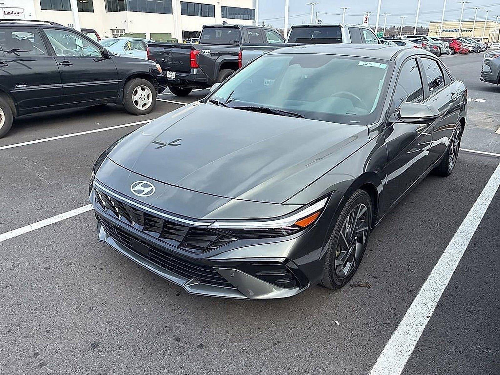 2024 Hyundai ELANTRA HYBRID Limited DCT