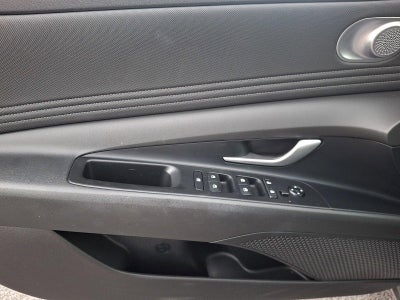 2023 Hyundai ELANTRA Limited IVT
