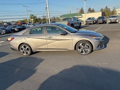 2023 Hyundai ELANTRA Limited IVT