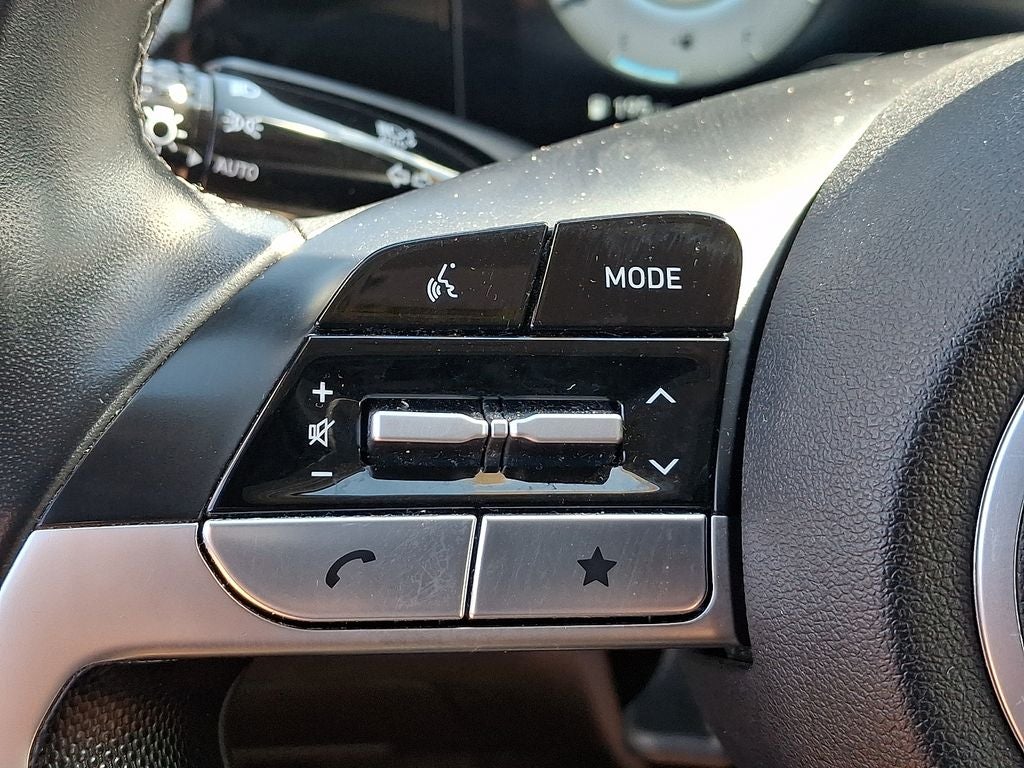 2024 Hyundai ELANTRA Limited IVT
