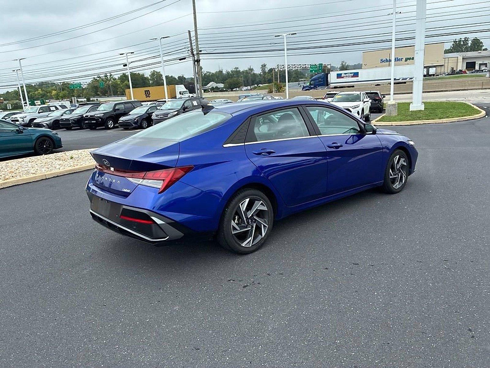 2024 Hyundai ELANTRA Limited IVT