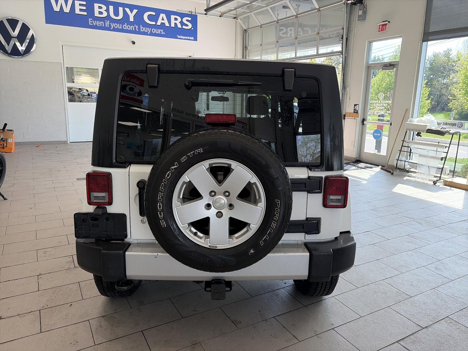 2012 Jeep Wrangler Unlimited 4WD 4dr Sahara