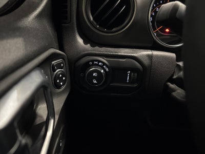 2023 Jeep Gladiator Willys 4x4