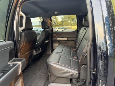 2025 Ford Super Duty F-250 SRW LARIAT 4WD Crew Cab 6.75' Box