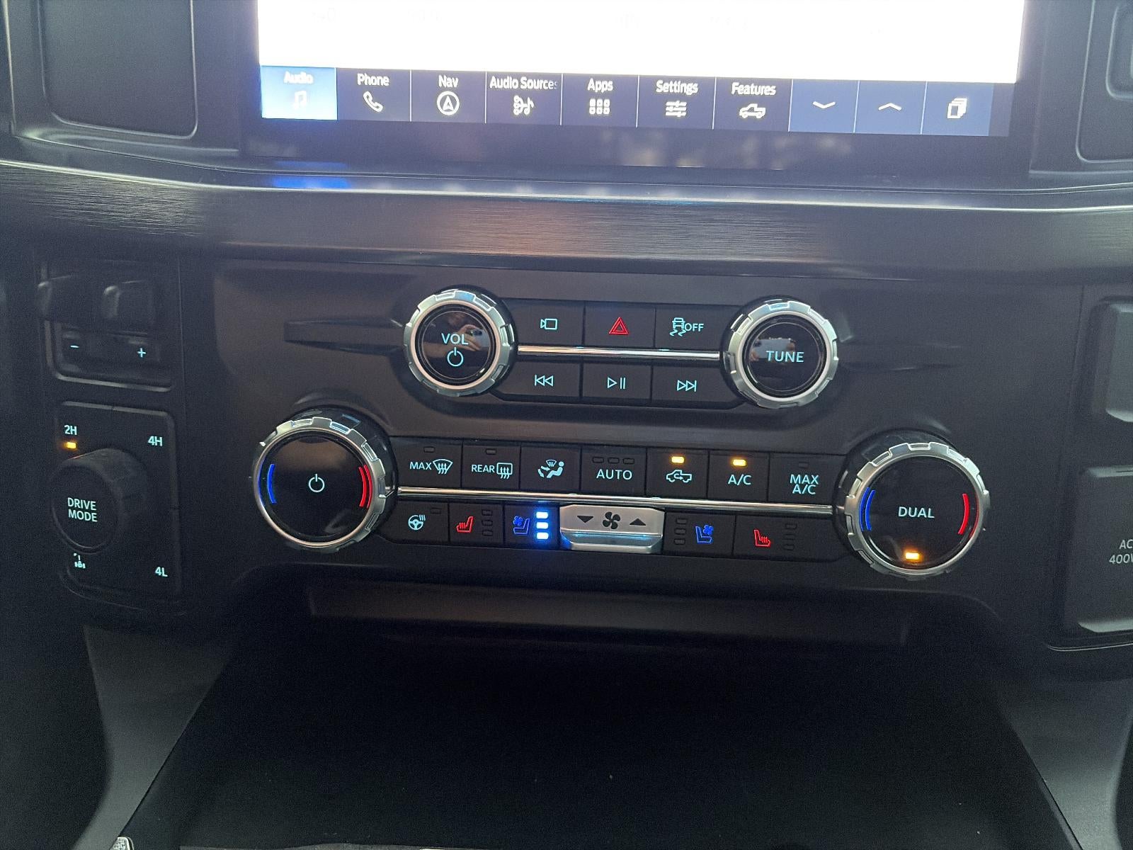 2025 Ford Super Duty F-250 SRW LARIAT 4WD Crew Cab 6.75' Box