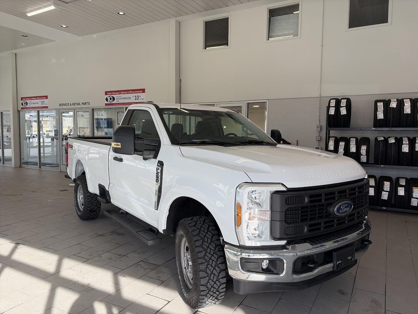 2024 Ford Super Duty F-250 SRW XL 4WD Reg Cab 8' Box