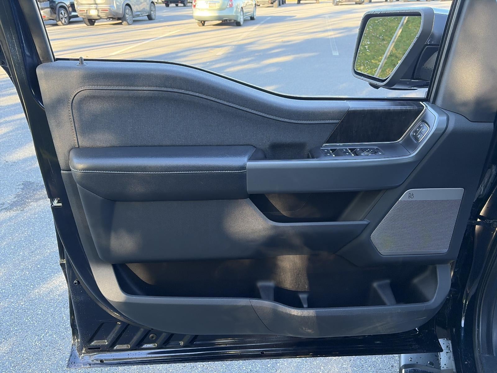 2021 Ford F-150 LARIAT 4WD SuperCrew 5.5' Box