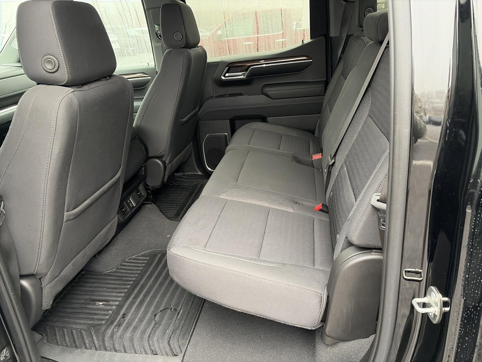 2023 Chevrolet Silverado 1500 Crew Cab Short Box 4-Wheel Drive LT 2FL