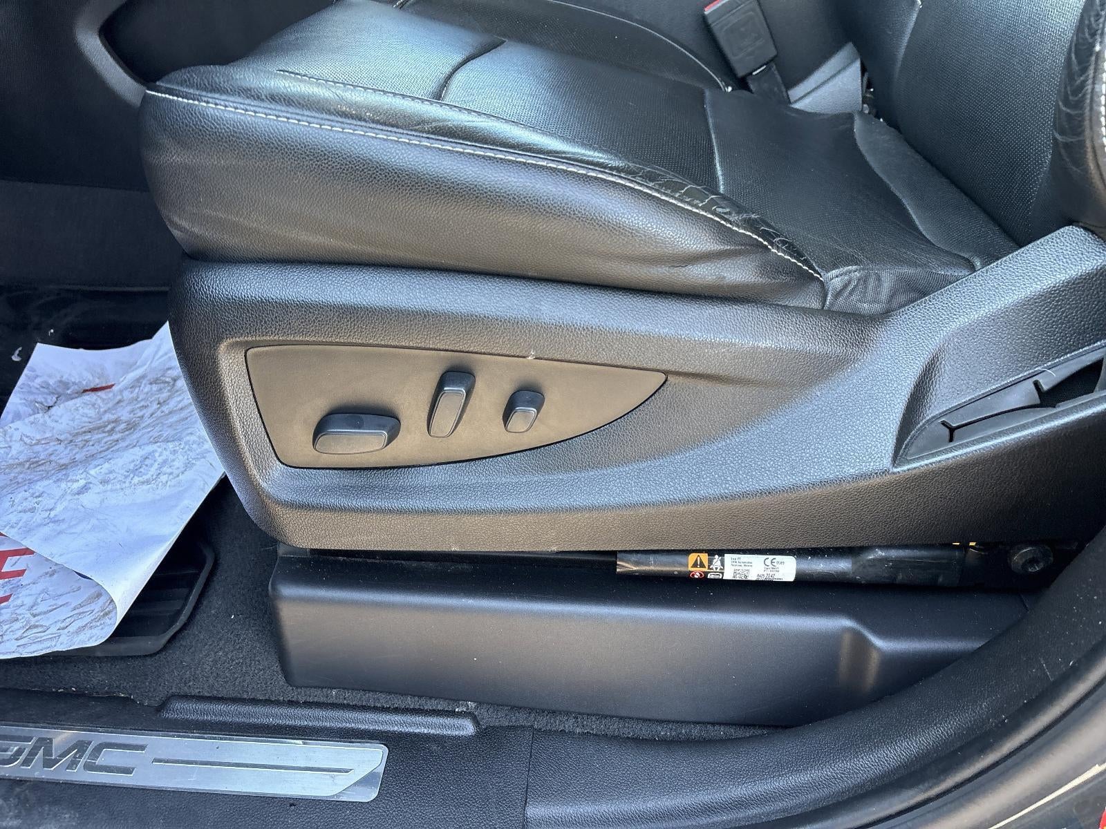 2020 GMC Yukon XL 4WD 4dr SLT