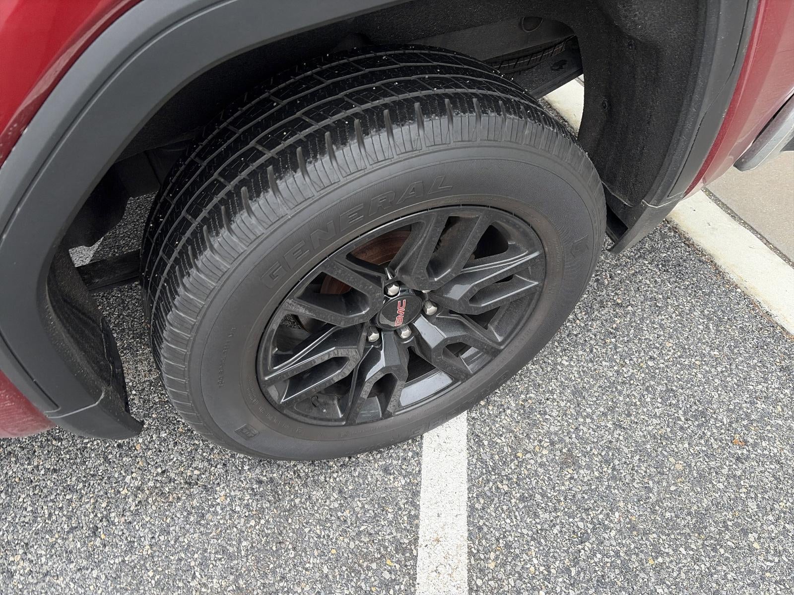 2020 GMC Sierra 1500 Crew Cab Short Box 4-Wheel Drive SLT