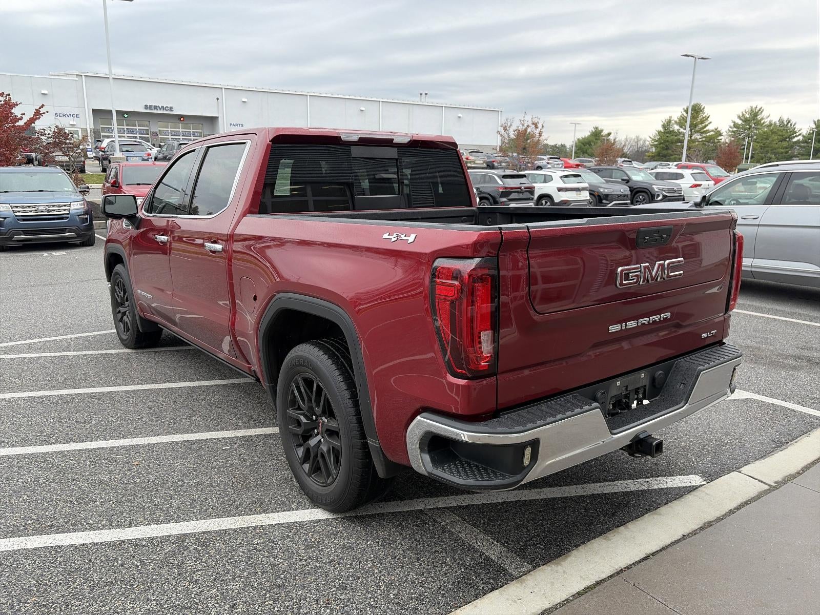 2020 GMC Sierra 1500 Crew Cab Short Box 4-Wheel Drive SLT