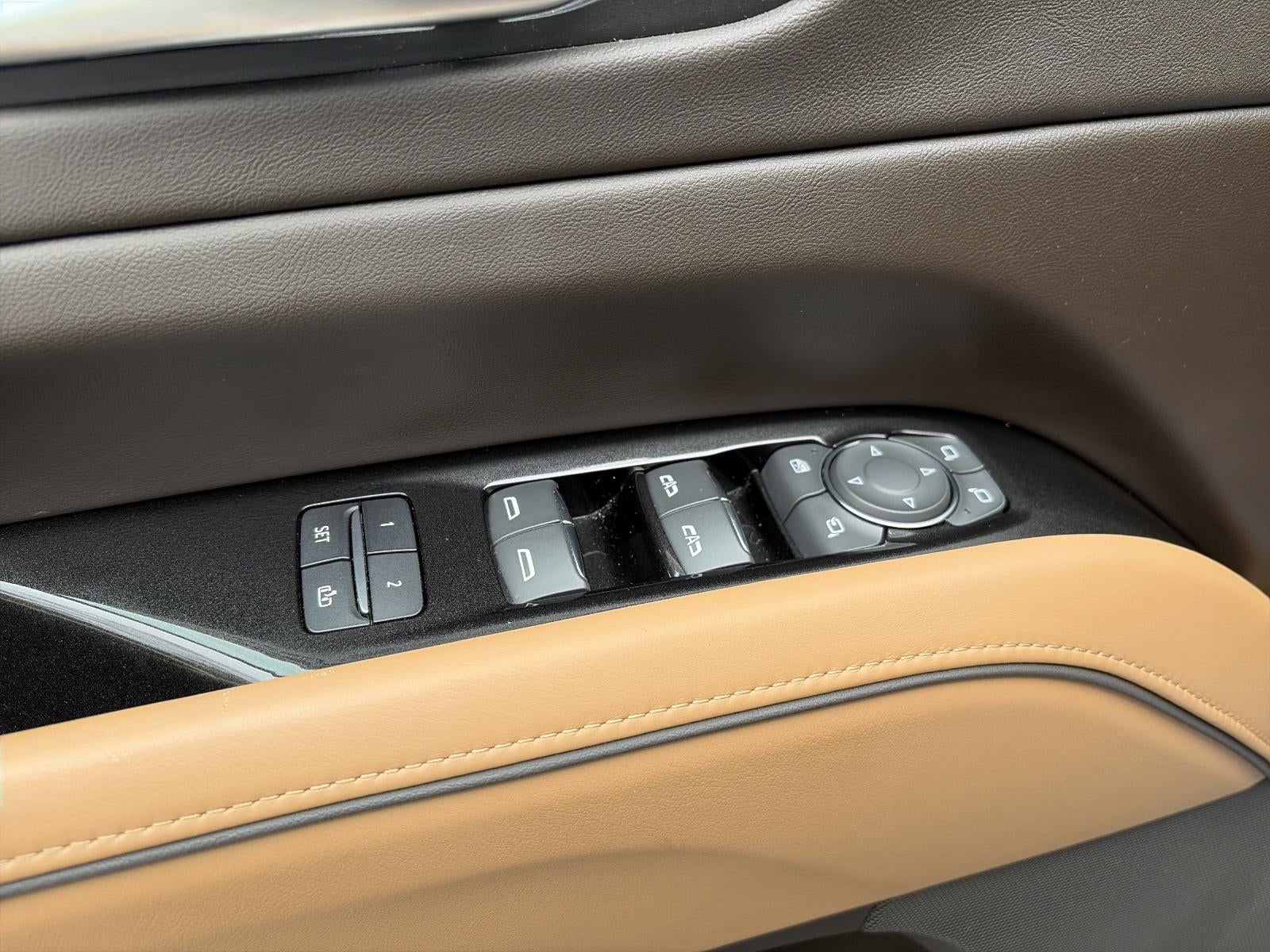 2023 Cadillac Escalade ESV 4WD Premium Luxury