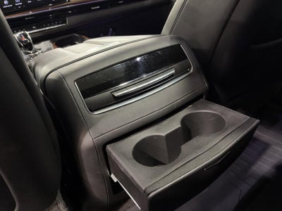 2023 Cadillac Escalade ESV 4WD Premium Luxury