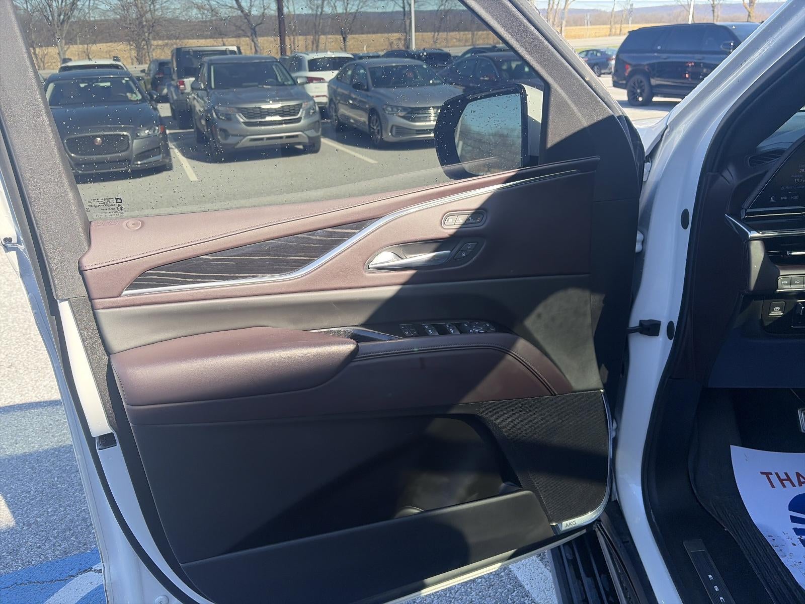 2023 Cadillac Escalade ESV AWD V-Series