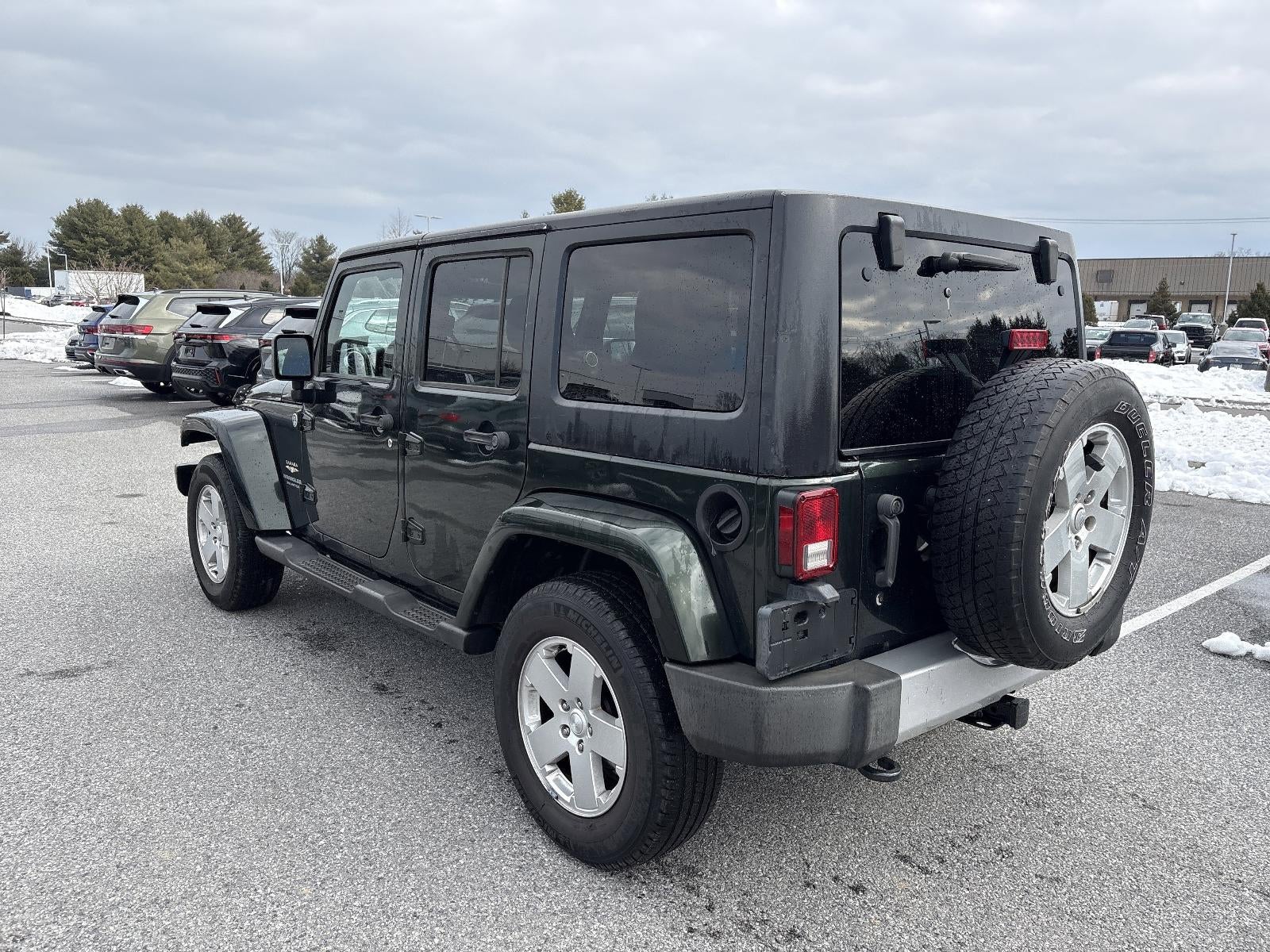 2011 Jeep Wrangler Unlimited 4WD 4dr Sahara