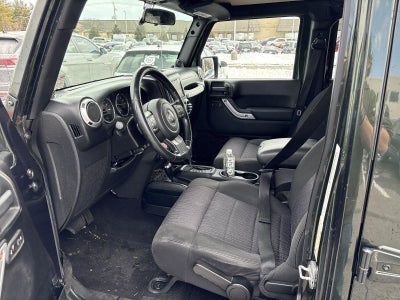 2011 Jeep Wrangler Unlimited 4WD 4dr Sahara