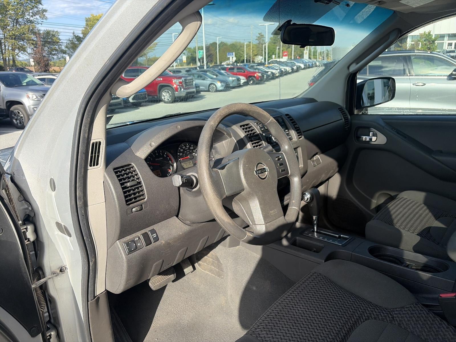 2007 Nissan Frontier 4WD King Cab Long Bed V6 Manual SE