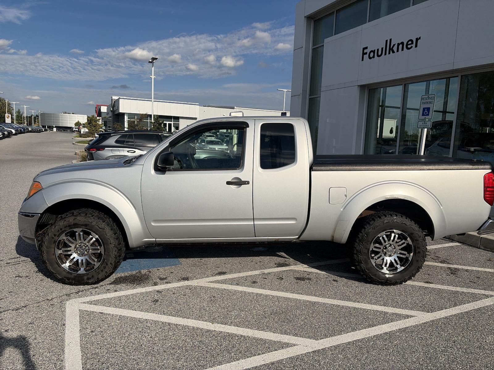 2007 Nissan Frontier 4WD King Cab Long Bed V6 Manual SE