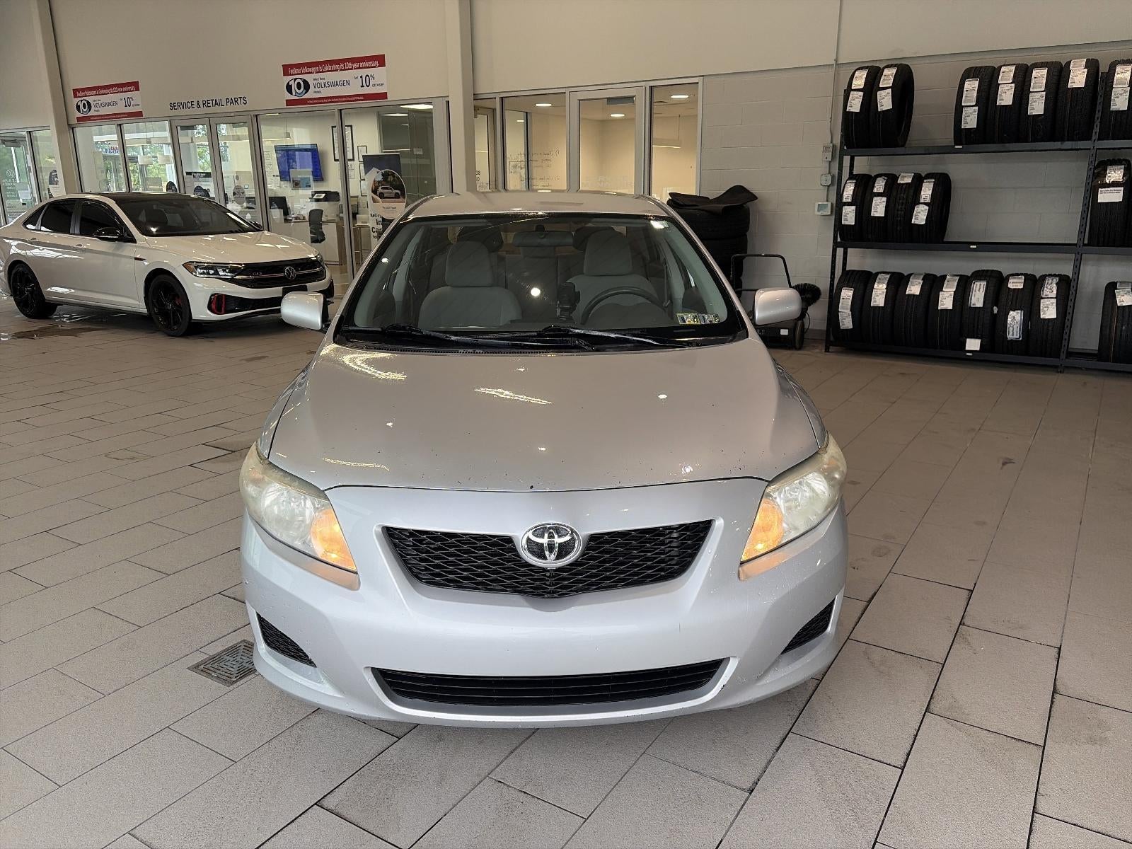 2010 Toyota Corolla 4dr Sdn Man (Natl)