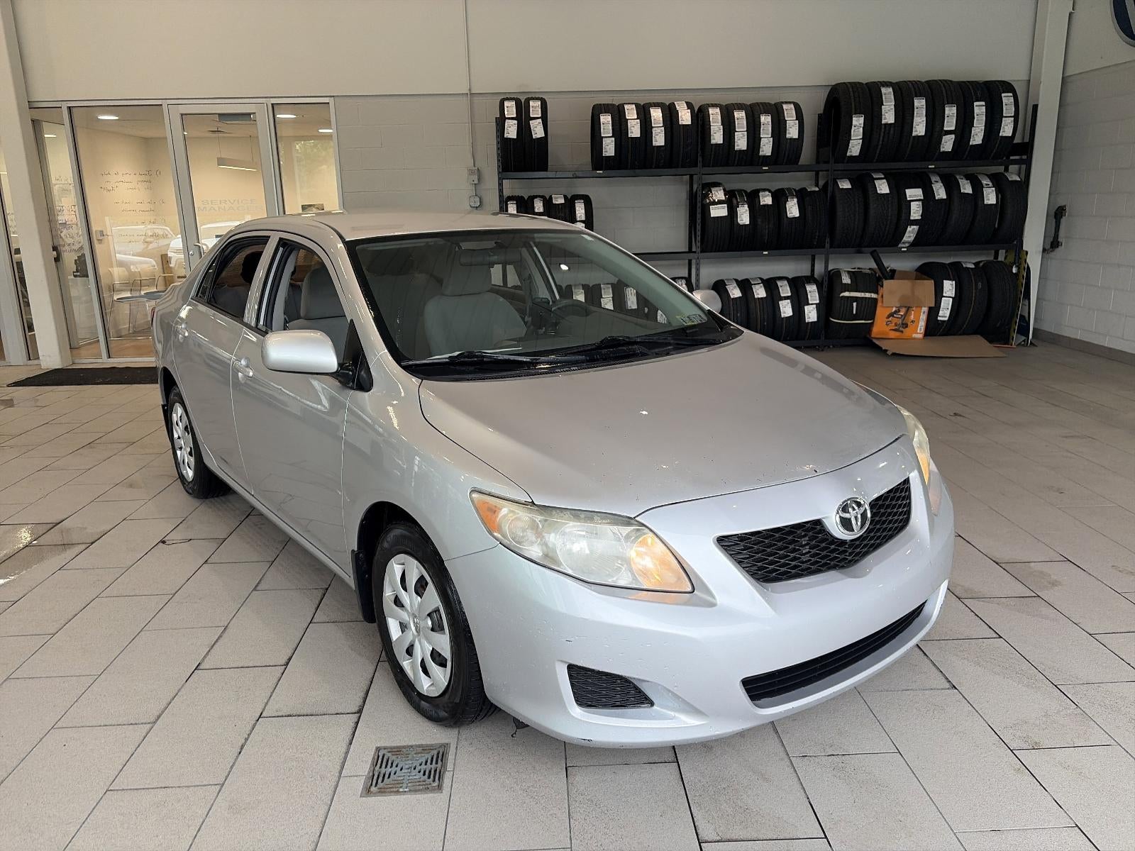 2010 Toyota Corolla 4dr Sdn Man (Natl)