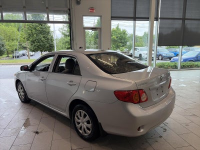 2010 Toyota Corolla 4dr Sdn Man (Natl)