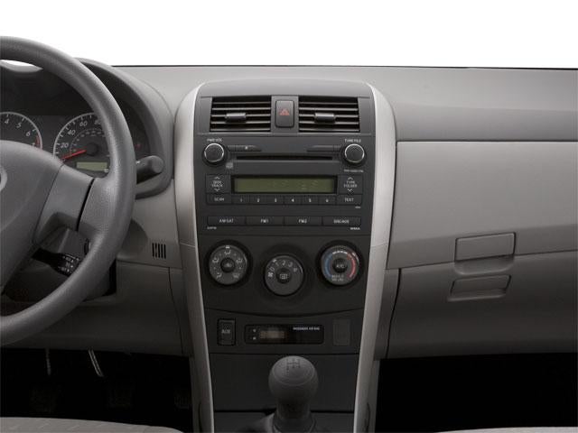 2010 Toyota Corolla 4dr Sdn Man (Natl)