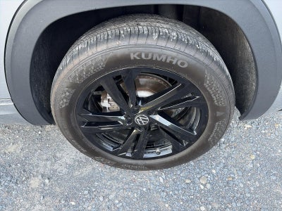 2024 Volkswagen Atlas Cross Sport 2.0T SEL R-Line 4MOTION