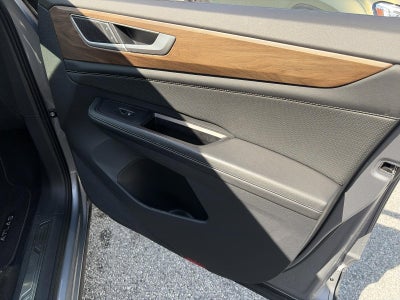 2024 Volkswagen Atlas 2.0T SE w/Technology 4MOTION