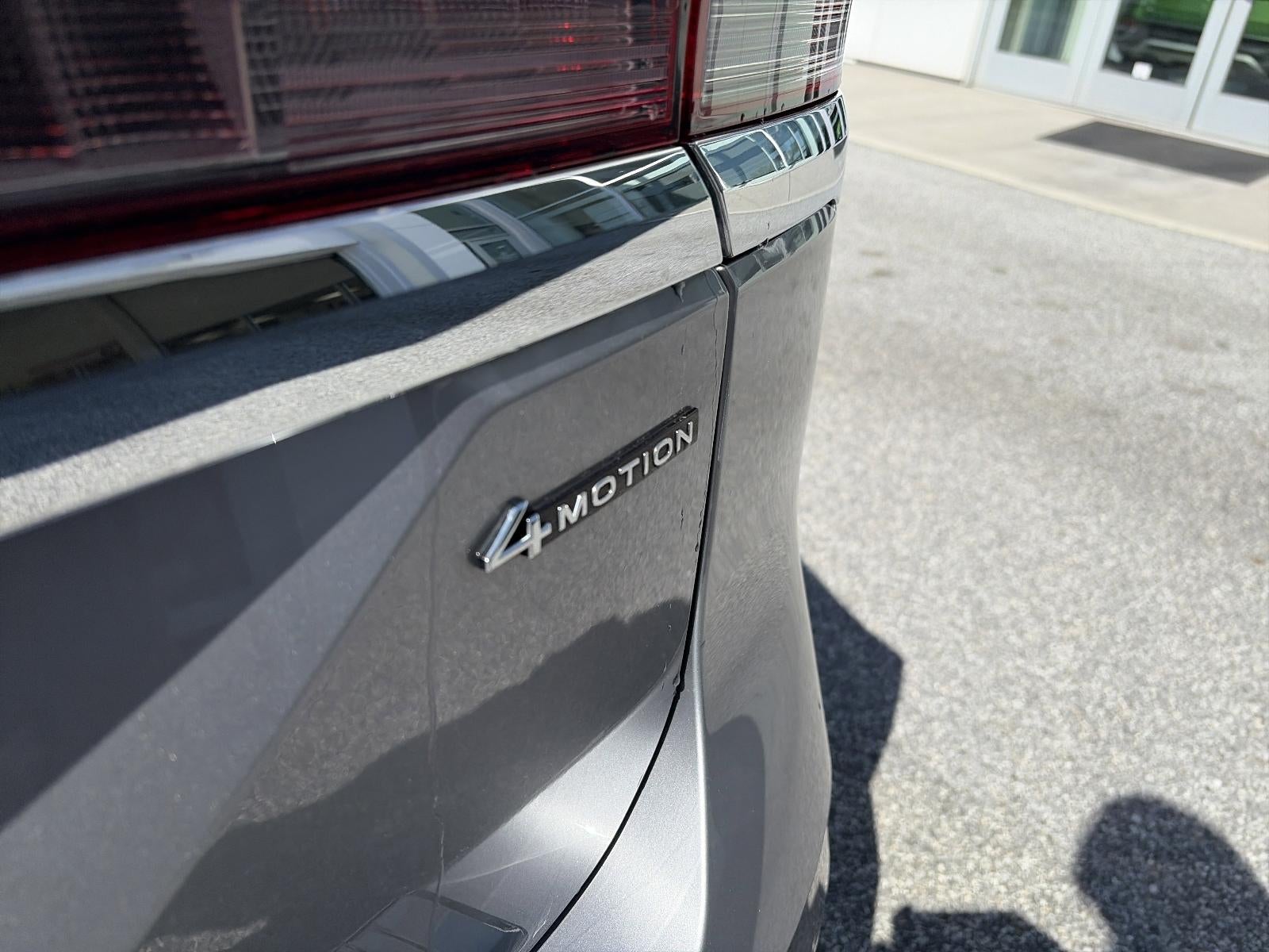 2024 Volkswagen Atlas 2.0T SE w/Technology 4MOTION