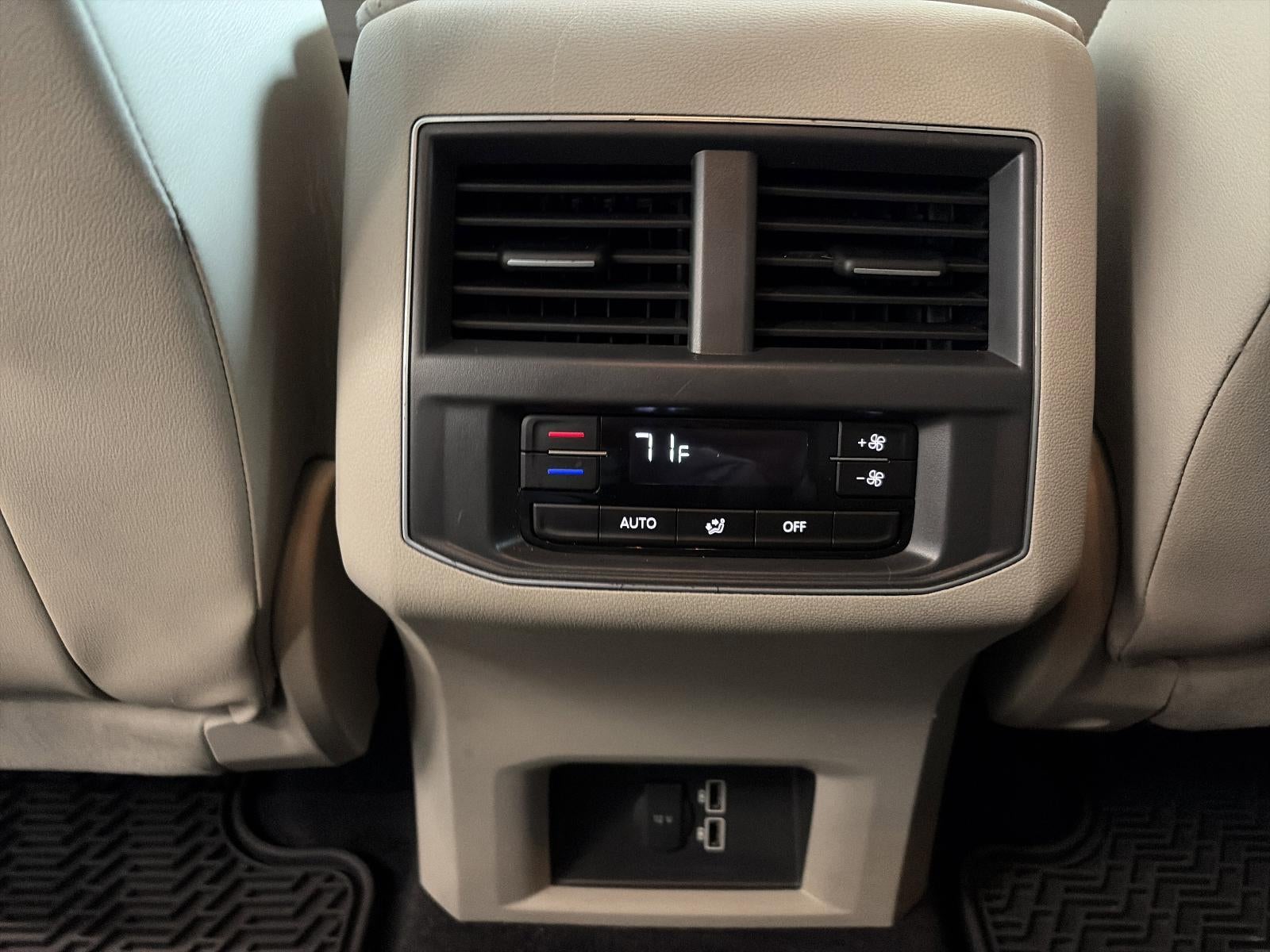 2018 Volkswagen Atlas 3.6L V6 SE w/Technology 4MOTION