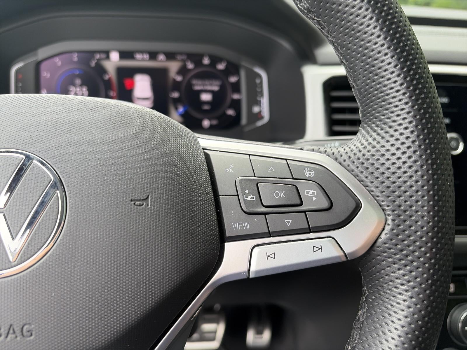2023 Volkswagen Atlas Cross Sport 3.6L V6 SEL R-Line Black 4MOTION