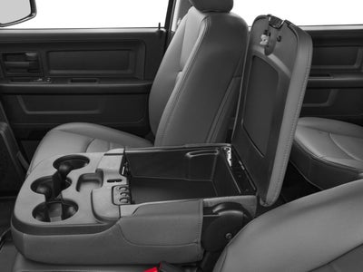 2017 RAM 1500 Express 4x4 Crew Cab 5'7" Box