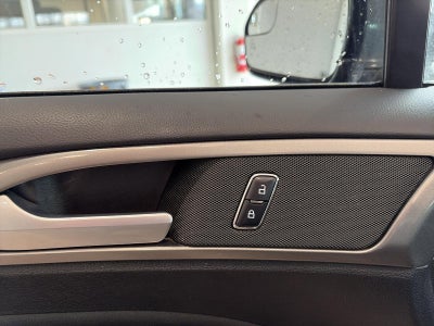 2017 Ford Fusion SE FWD