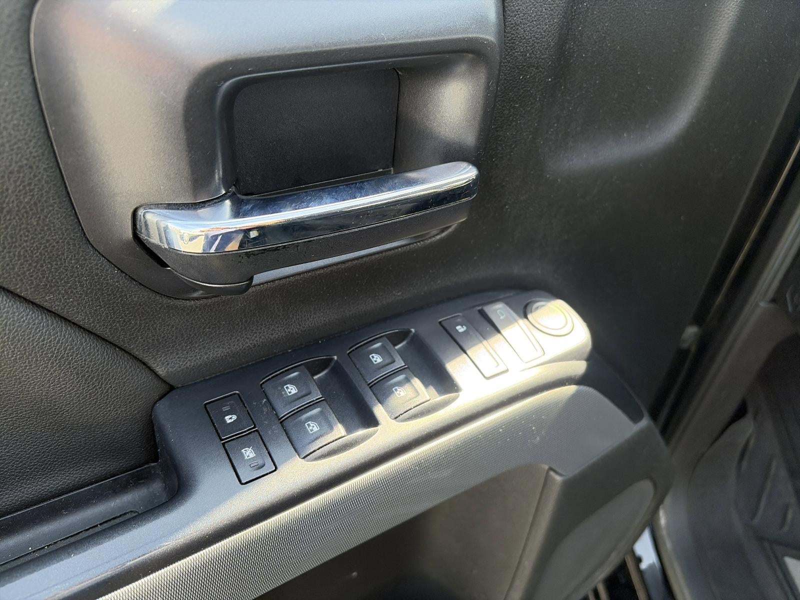 2018 Chevrolet Silverado 1500 Crew Cab Short Box 4-Wheel Drive LT Z71