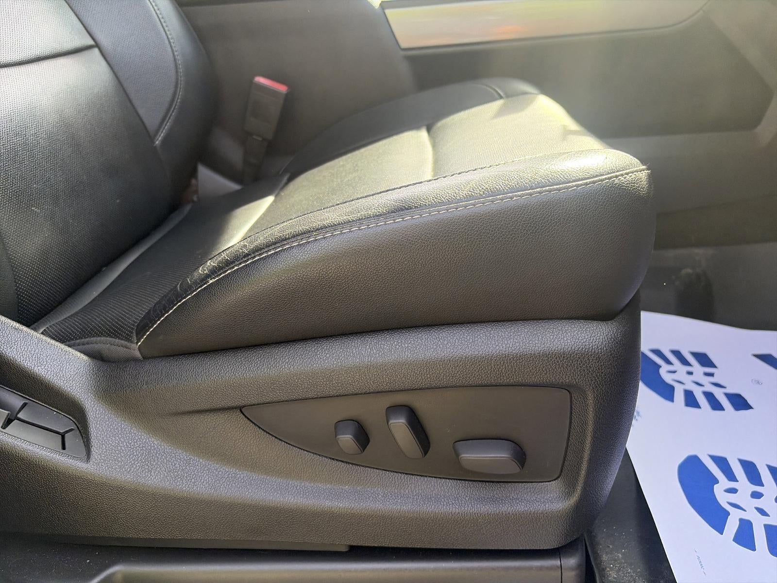 2015 Chevrolet Silverado 1500 Crew Cab Short Box 4-Wheel Drive LTZ Z71