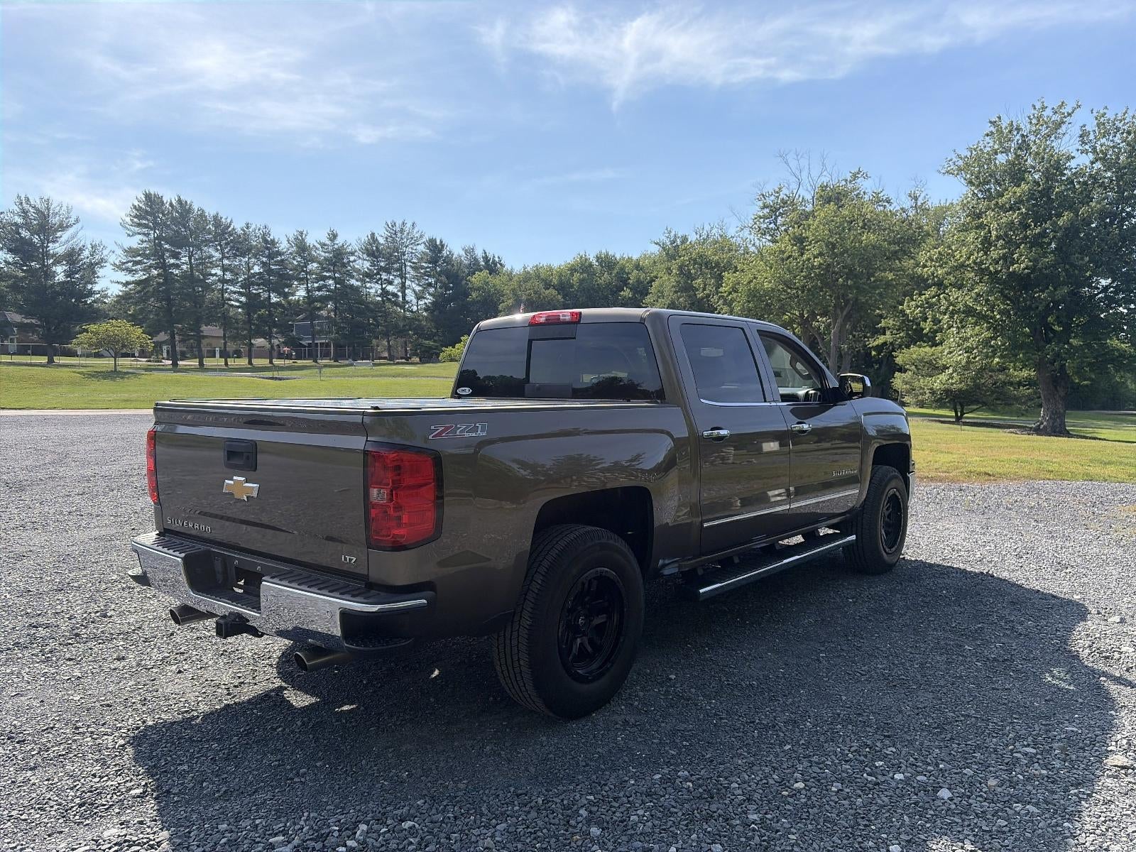 2015 Chevrolet Silverado 1500 Crew Cab Short Box 4-Wheel Drive LTZ Z71