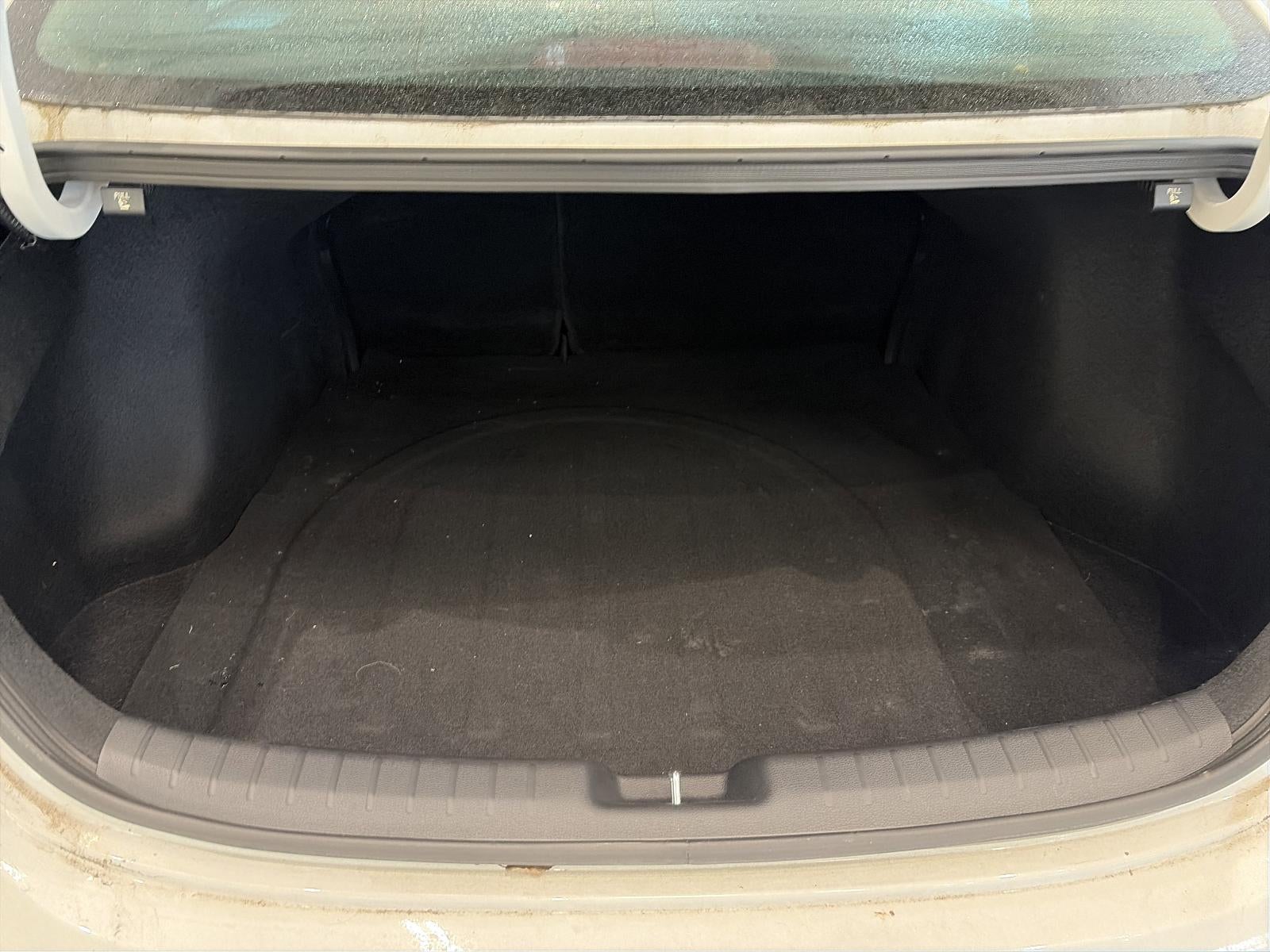 2023 Kia Forte LXS IVT