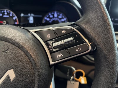 2023 Kia Forte LXS IVT