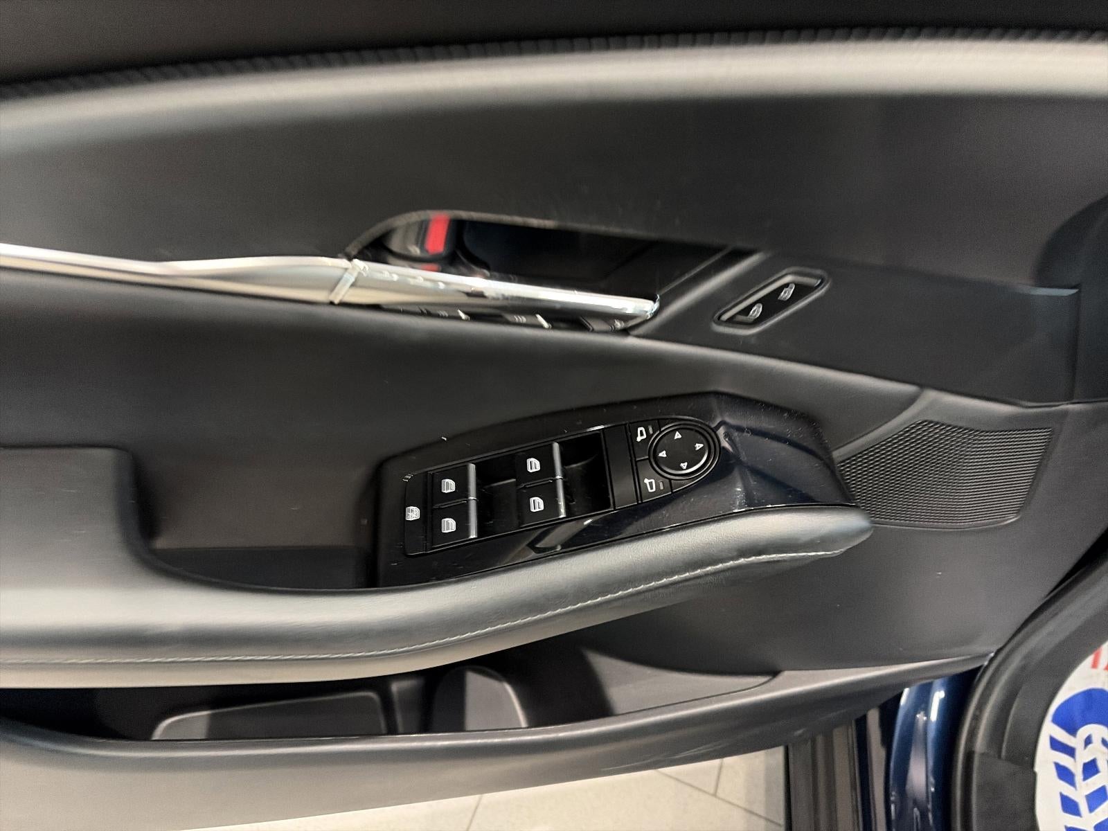 2022 Mazda Mazda CX-30 2.5 S Preferred Package AWD